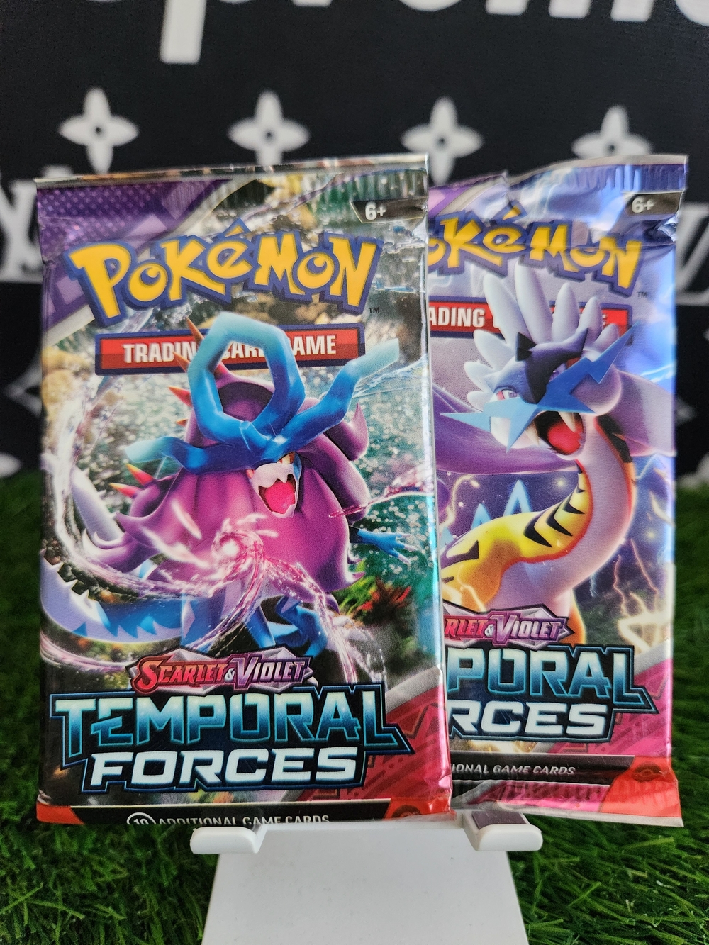 Pokemon TCG Scarlet & Violet Temporal Forces Booster 2 Packs Sealed
